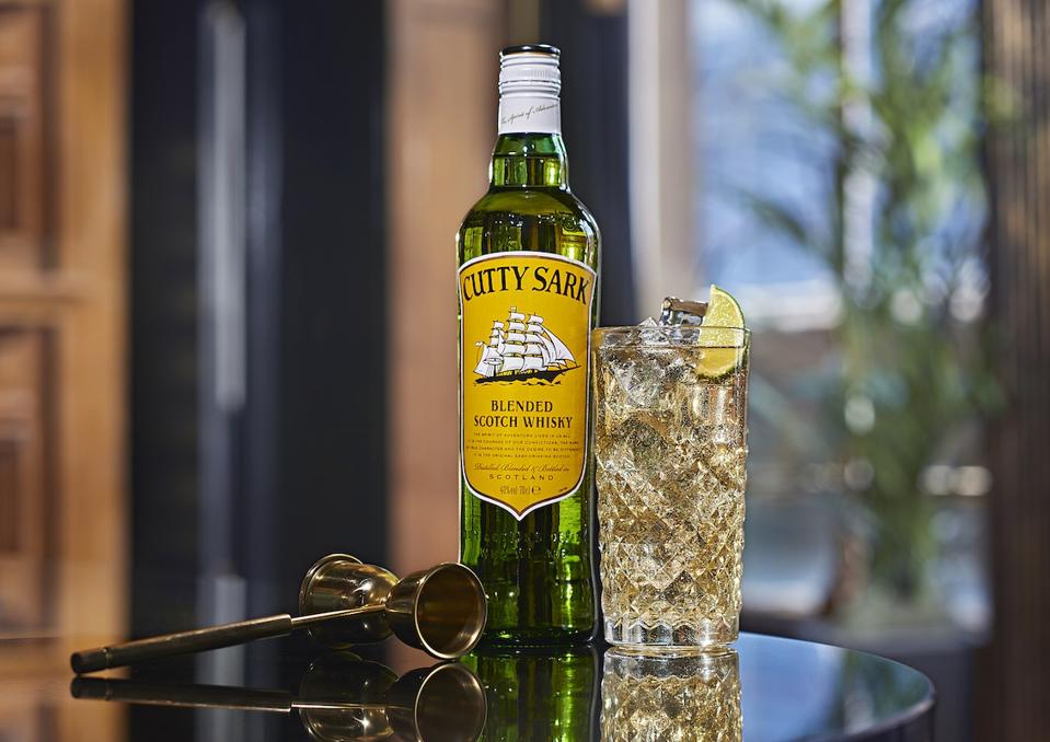 Best Whiskey Cocktails for Fathers Day