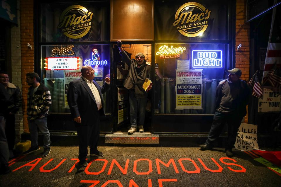 Mac's Public House reopens again defying COVIDrestrictions days after it was shut down