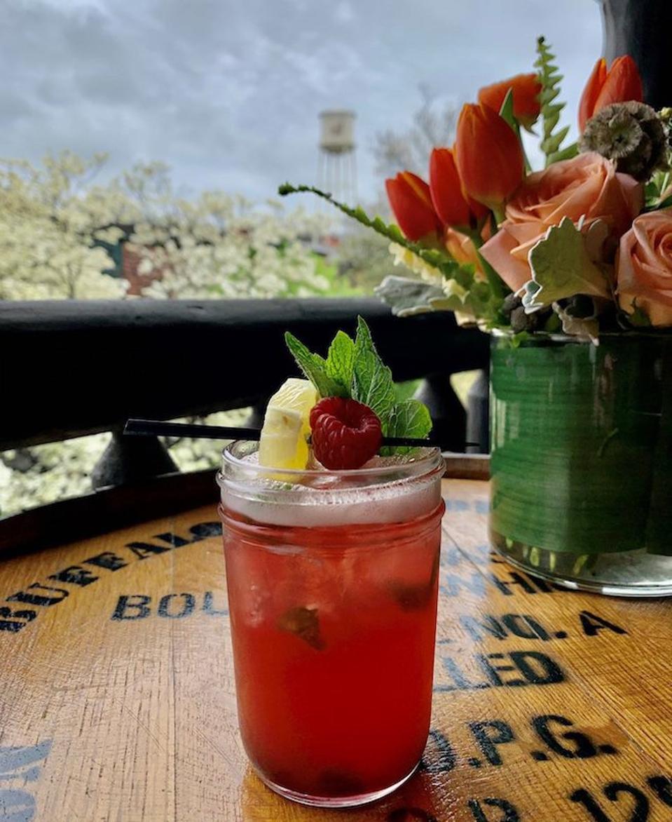 easy to make summer cocktails