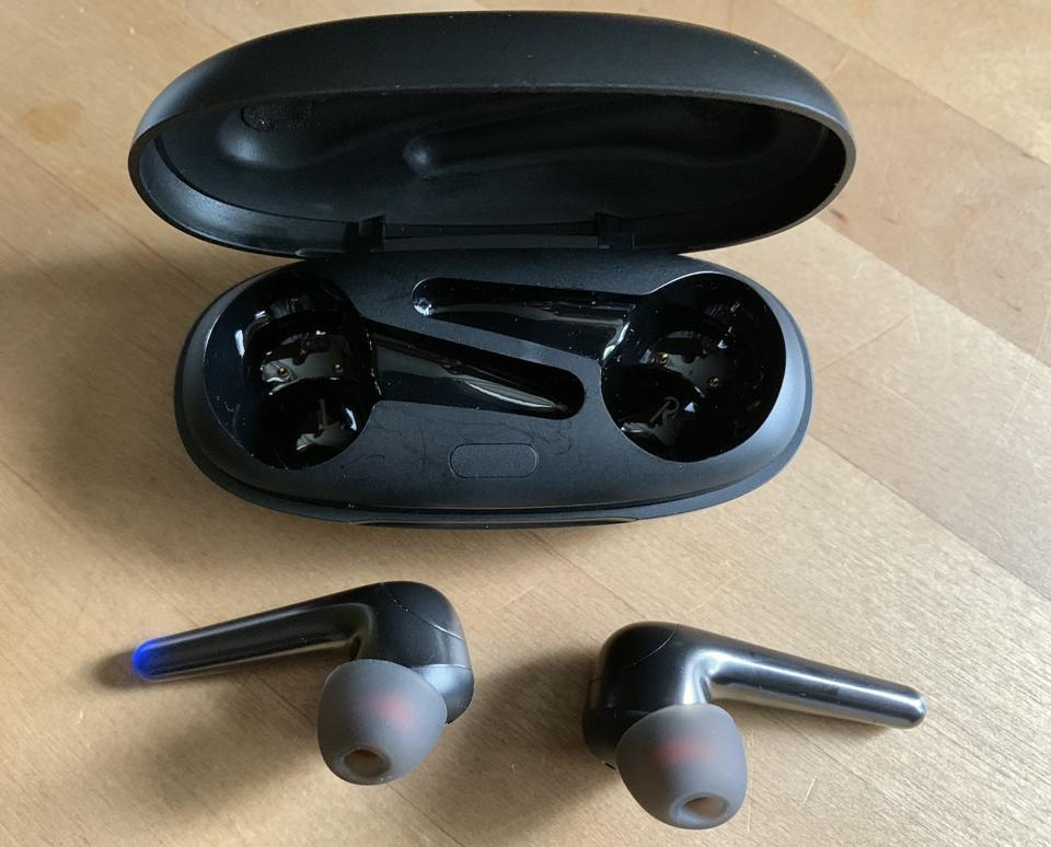 Review: 1More ComfoBuds Pro Take On AirPods Pro