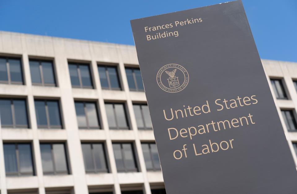 US-HEALTH-VIRUS-UNEMPLOYMENT-ECONOMY-INDICATOR