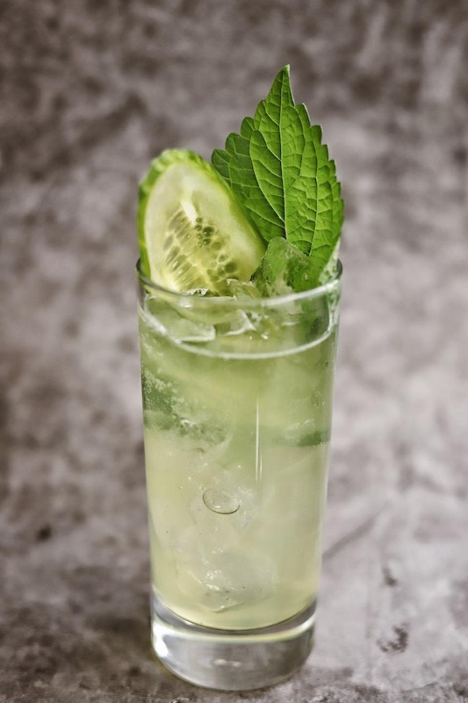 Yoon Highball_Photo Credit Yoon Haeundae Galbi_Easy Cocktail Recipes