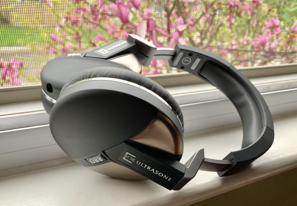 ヘッドホン ULTRASONE Performance 880 Amazon.com: Ultrasone Performance 880 Headphones