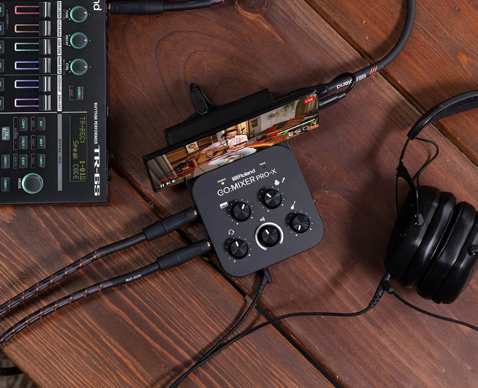 Roland New Go-Mixer Pro X Is A Mini Studio For Your Smartphone