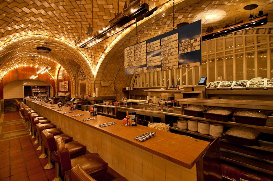 One of the counters at Grand Central Oyster Bar