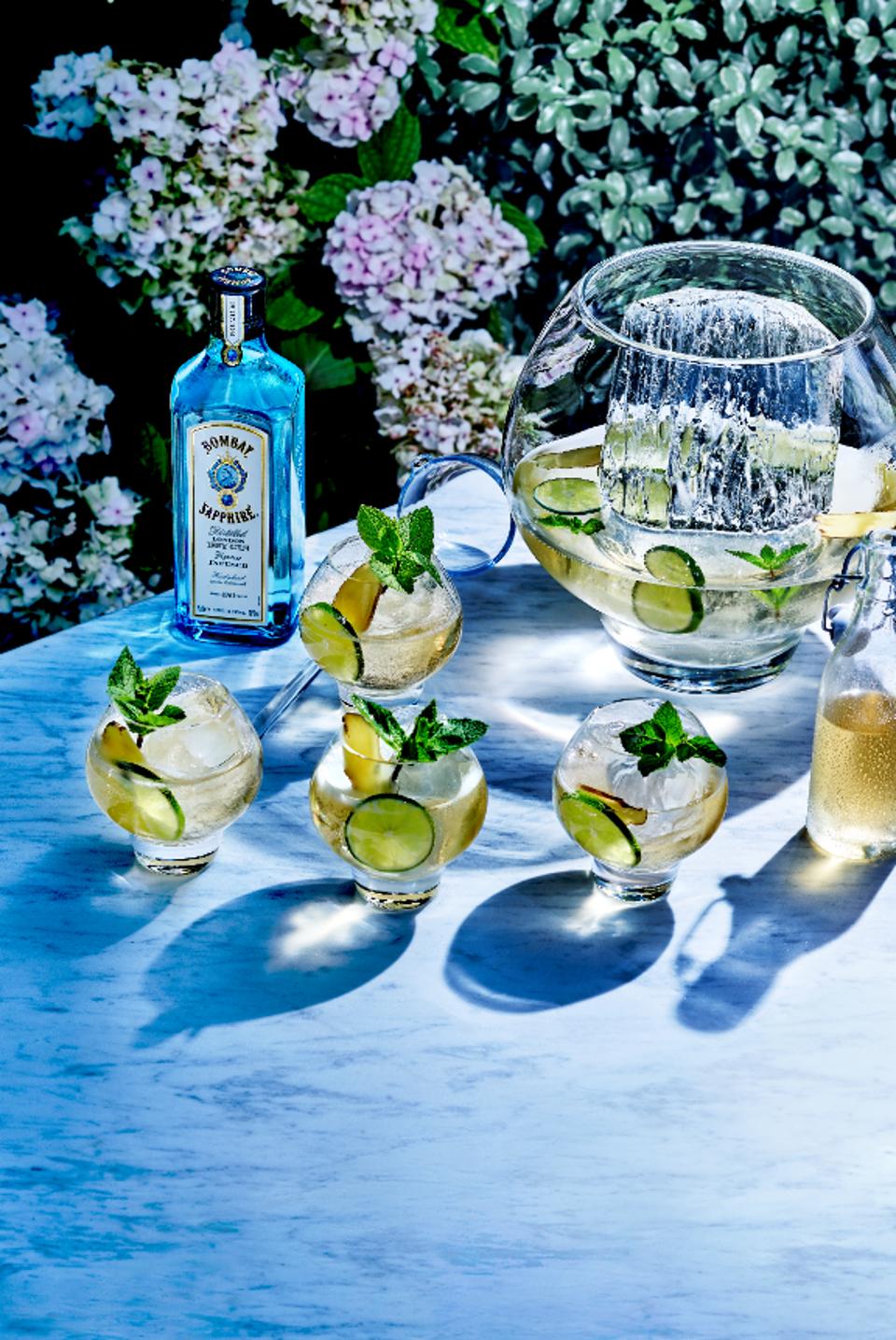 Bombay Sapphire Summer Punch_Easy Cocktail Recipes