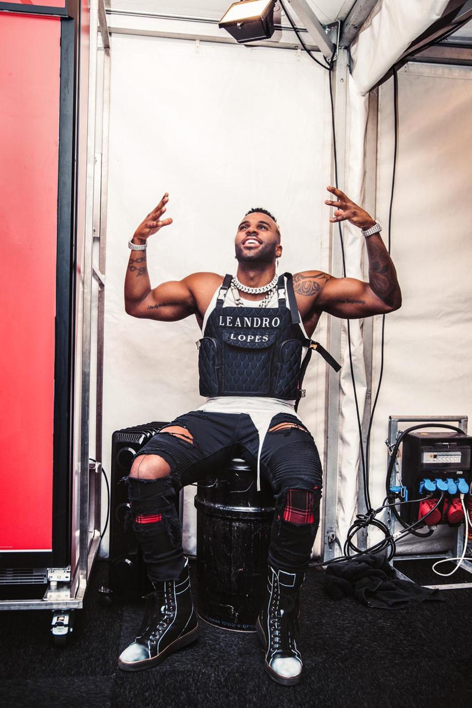 Meet Leandro Lopes: Founder Of Up-And-Coming Footwear Brand Endorsed By  Several Celebrities