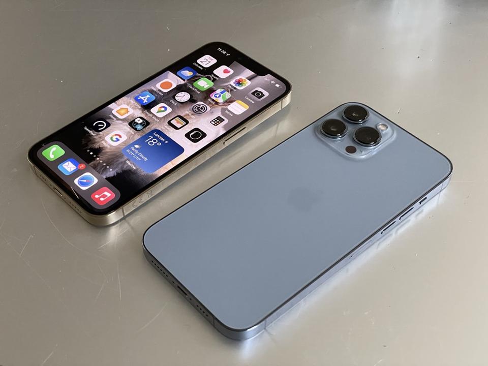 Apple iPhone 13 Pro Max Review: Familiar Looks, Cool Innovations Apple iPhone 13 Pro Max Review: Familiar Looks, Cool Innovations
