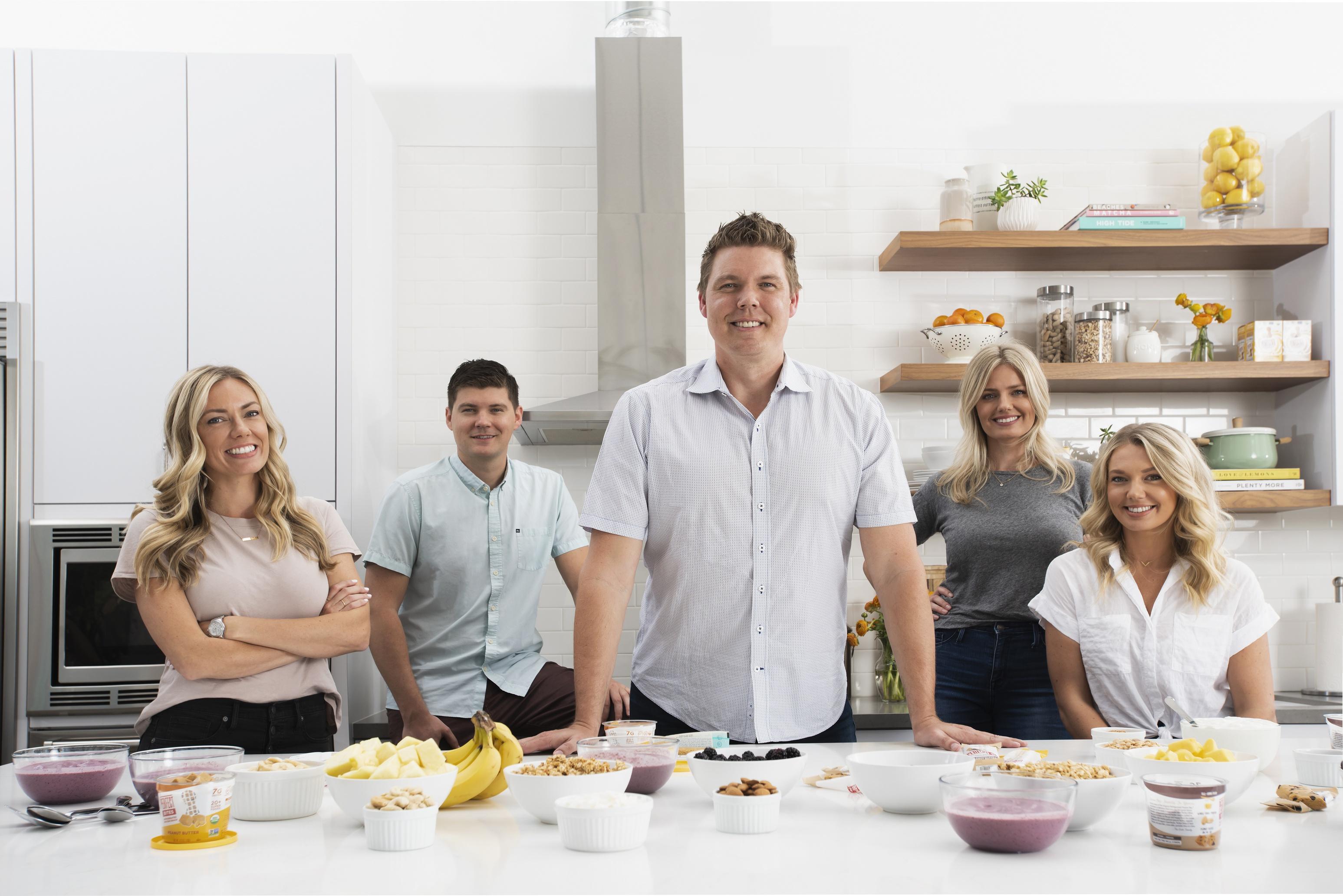 Leigh, Zane, Bill, Heather, and Charisse Keith by Tim Pannell_BNY8022