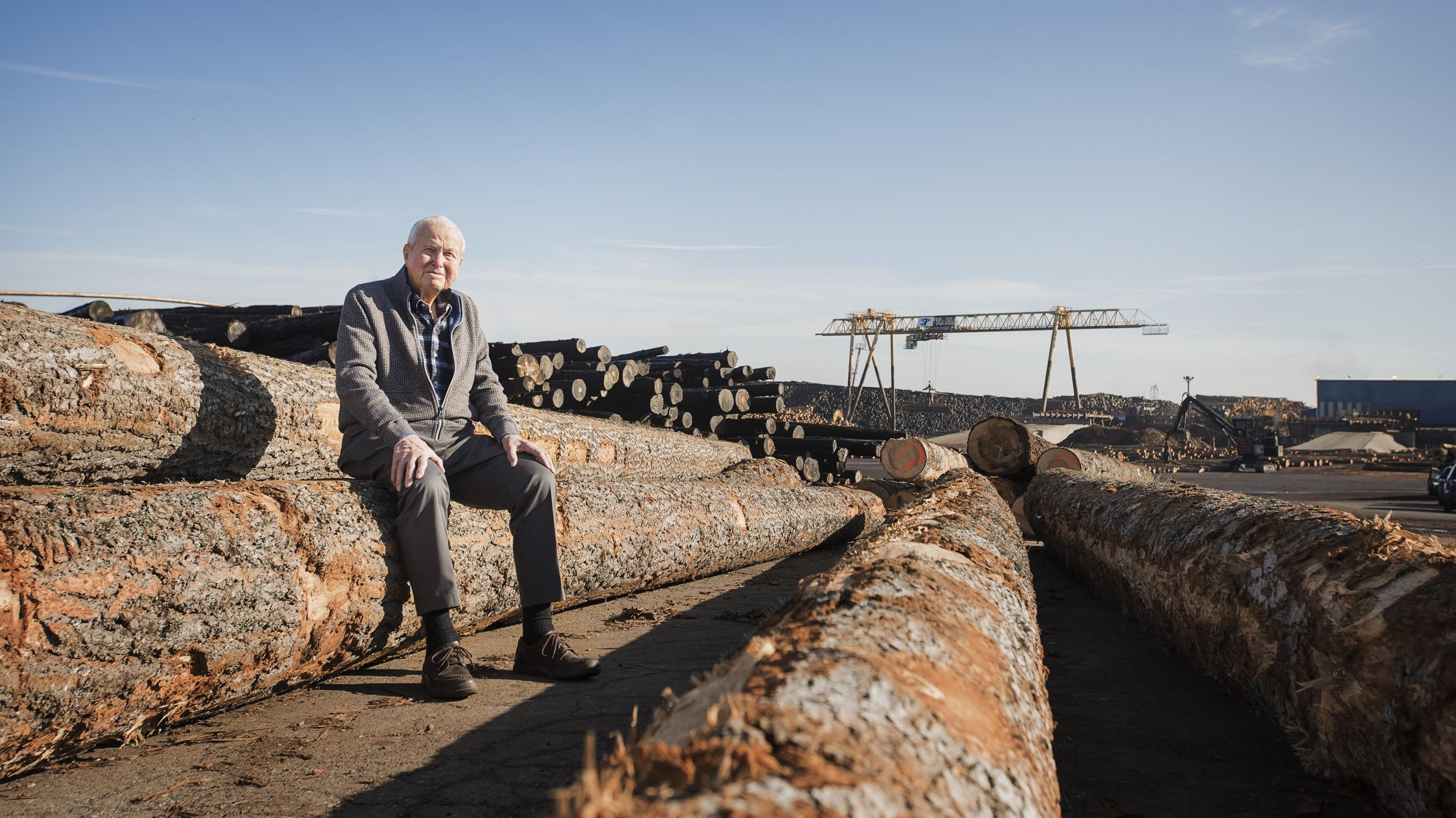 Red Archie Emmerson_BNY5478