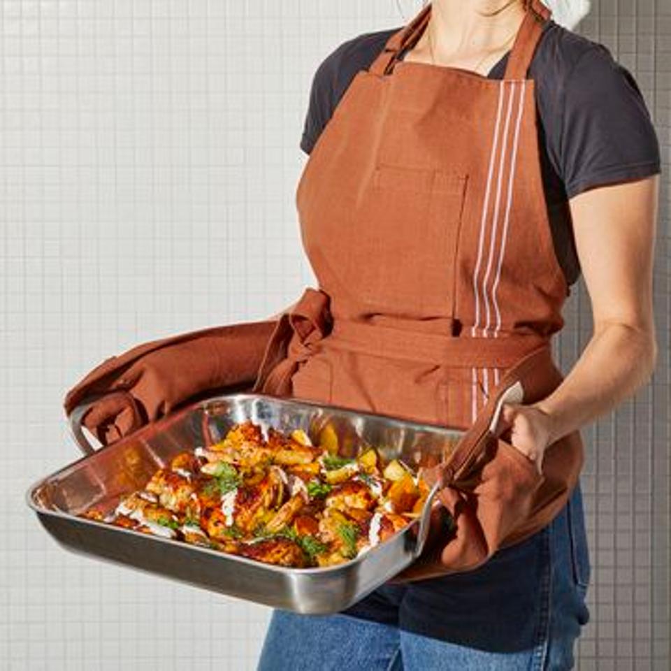 The Best Aprons For Cooking Up A Storm