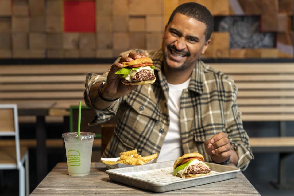 211018_ShakeShack_x_JJ2025