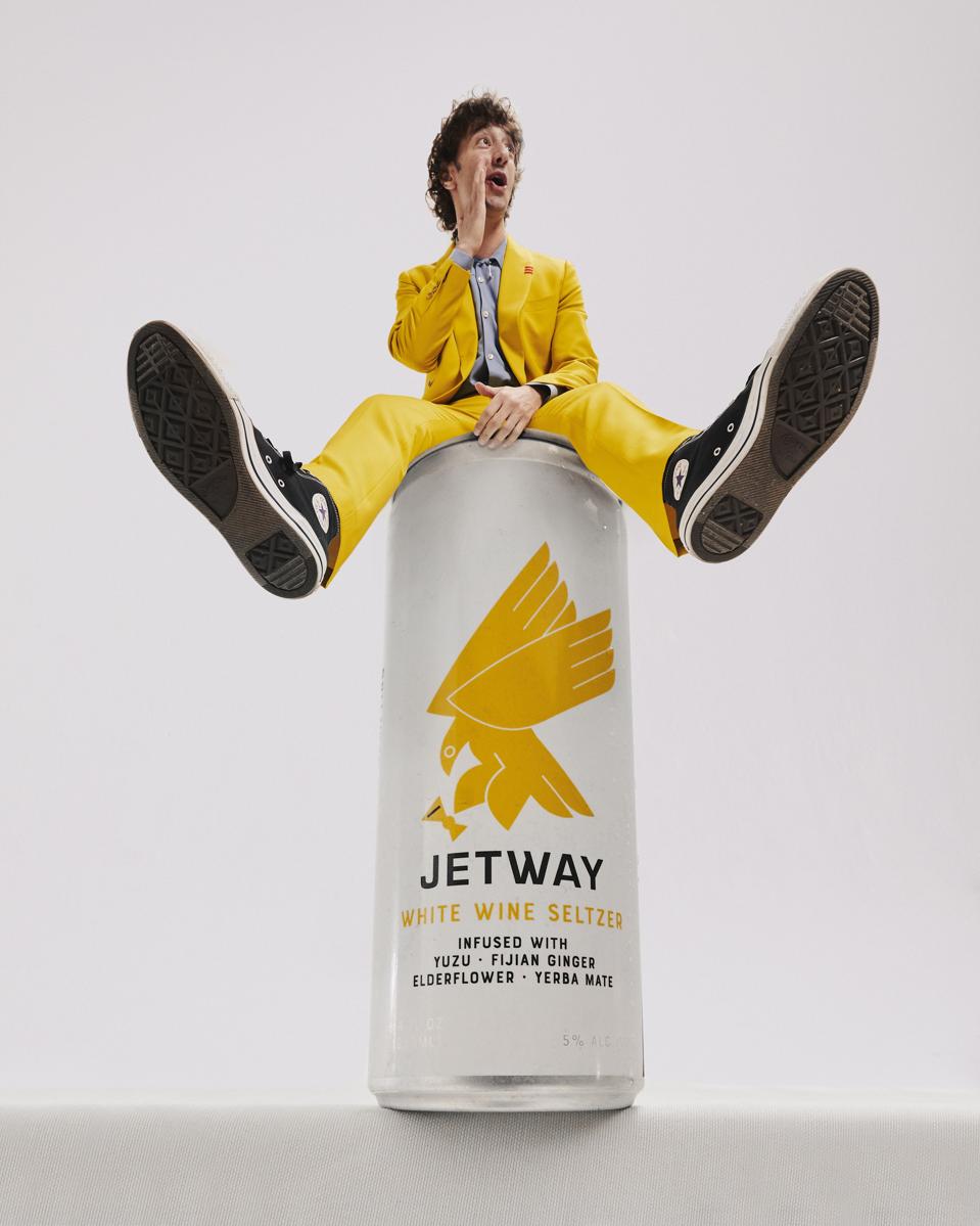 Albert Hammonds Jr on a can of JETWAY, the new wine seltzer he recently launched with Ben Parsons.