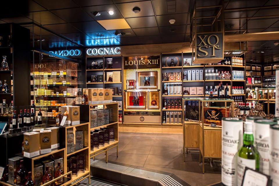 Heinemann ExQuisite store, Amsterdam Schiphol Airport