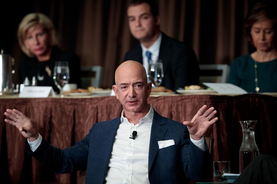 9 Reasons Why Jeff Bezos Will Rank Wealthiest Man Again