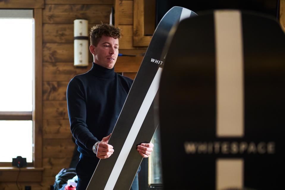 【話題のブランド新品】WHITESPACE SHAUN WHITE PRO156 Whitespace Snowboards / Freestyle Shaun White Pro (Black