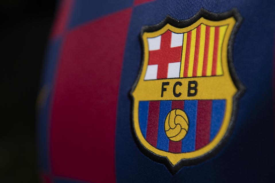 Franck Kessie is set to leave FC Barcelona and join Al-Ahli. 