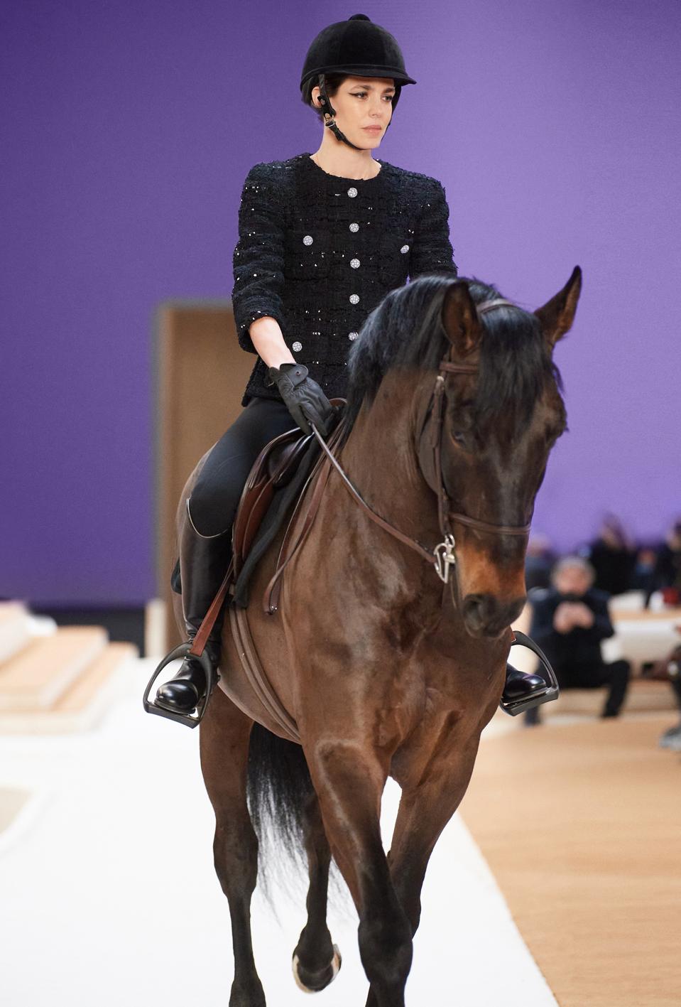 Charlotte Casiraghi Opens Chanel’s SS22 Haute Couture Show On A Horse