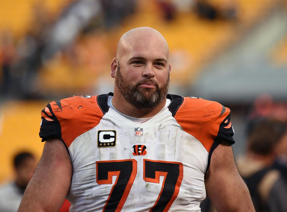 The Los Angeles Rams’ Oldest Player, Andrew Whitworth,…