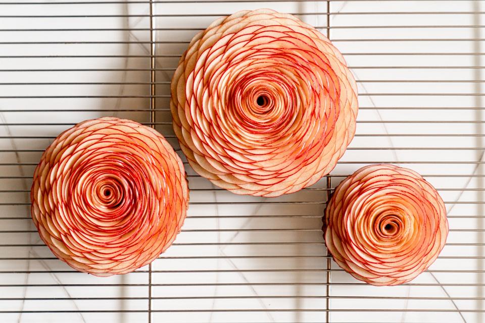 three tarte pomme