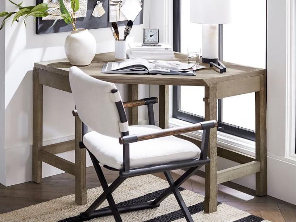 Best Desks 2022 - The Best Home Office Desks To Buy