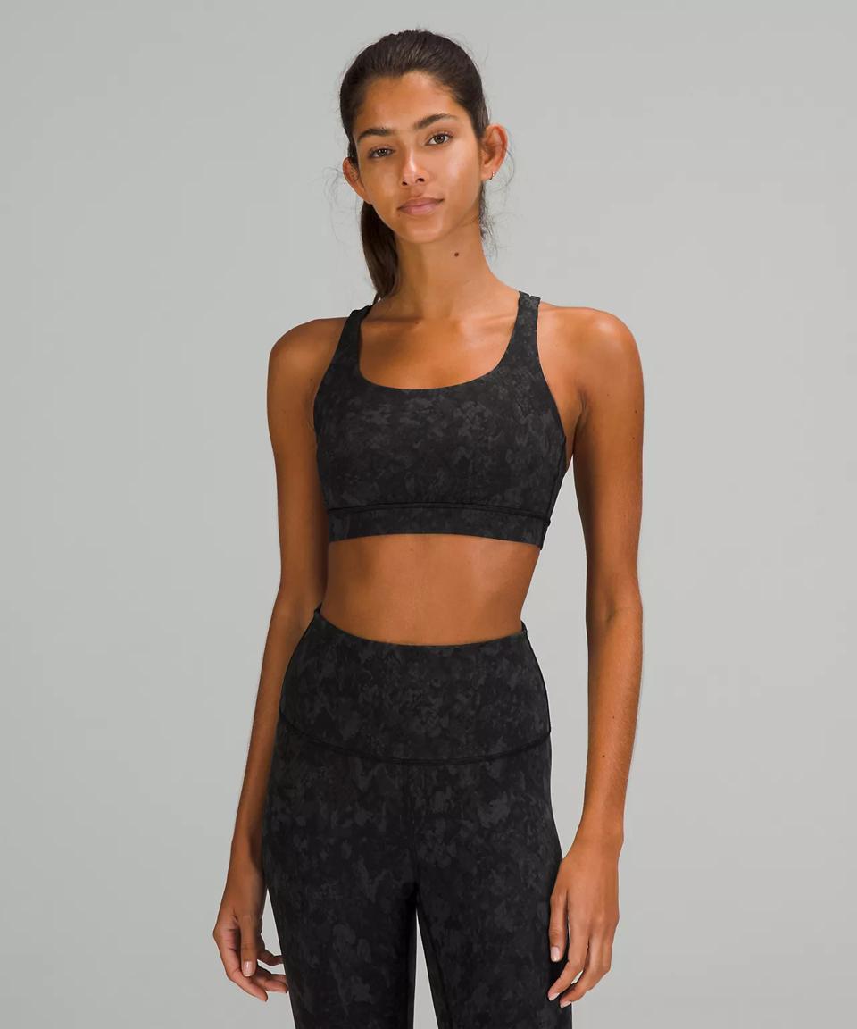 lululemon overstock liquidation