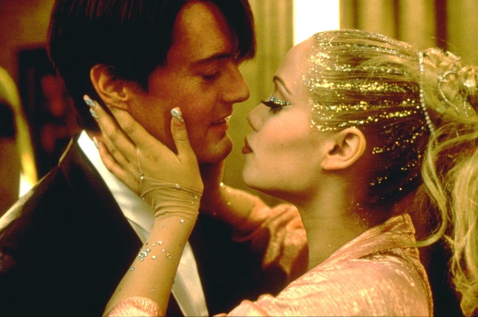 Showgirls, You Don't Nomi, box office, bomb, Kyle MacLachlan, Elizabeth Berkley, streaming