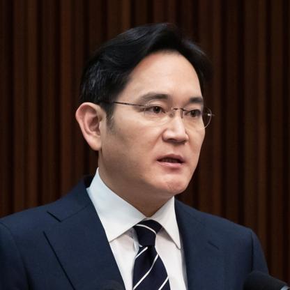 Jay Y. Lee