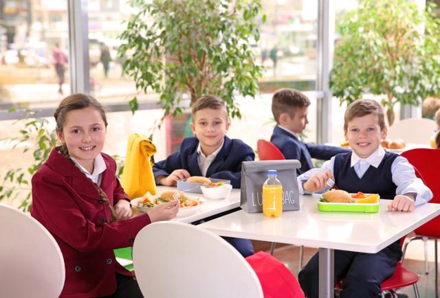 Trump Administration Attacks Obama's Healthy School Food Rules