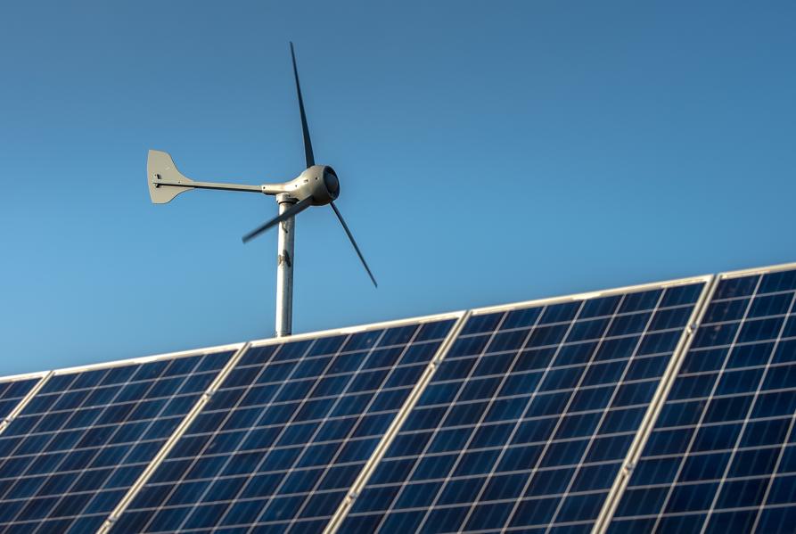 Four Green Technologies Growing Fast Enough To Achieve Zero-Emissions World, IEA Says