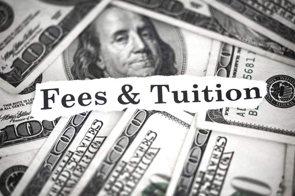 Average College Tuition Increased Less Than Inflation For 2023-24