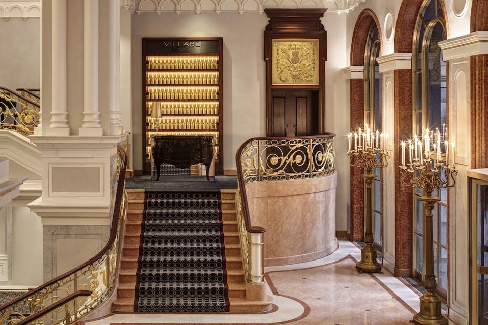 VILLARD Entrance (1)