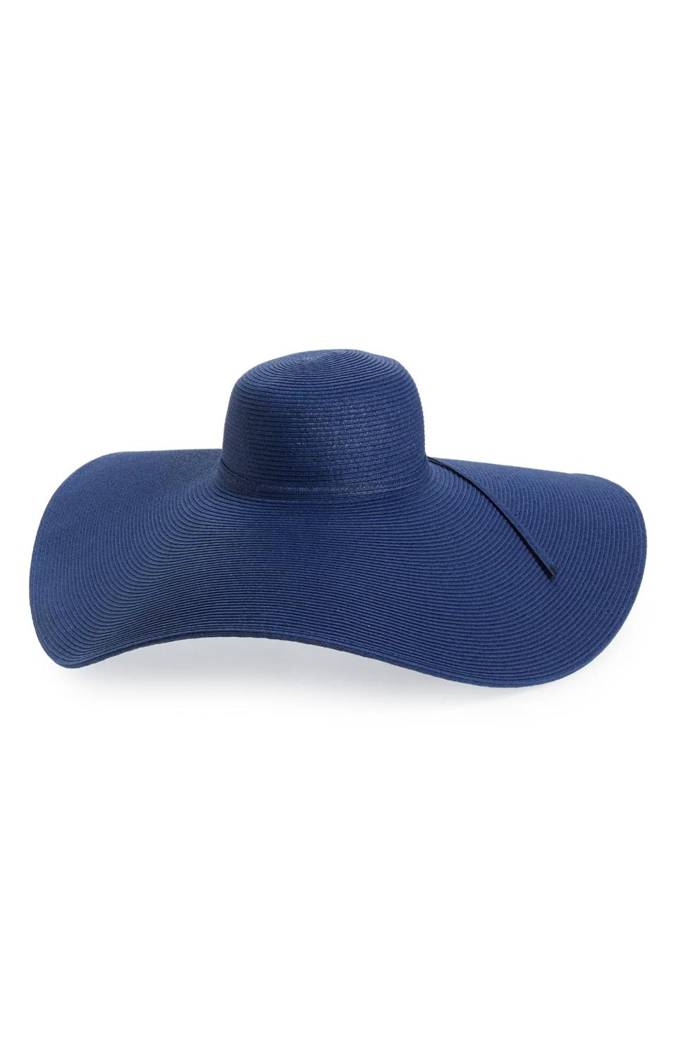 Best Beach Hats 2022