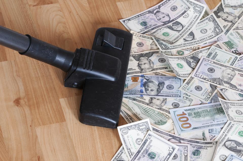 Vacuum cleaner and money