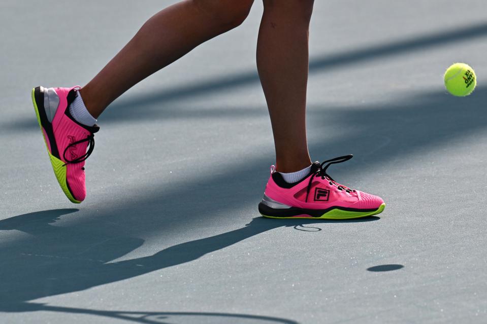 FILA　SPEEDSERVE ENERGIZED テニスシューズ　26㎝ Amazon | Fila レディース Speedserve Energizedスニーカー