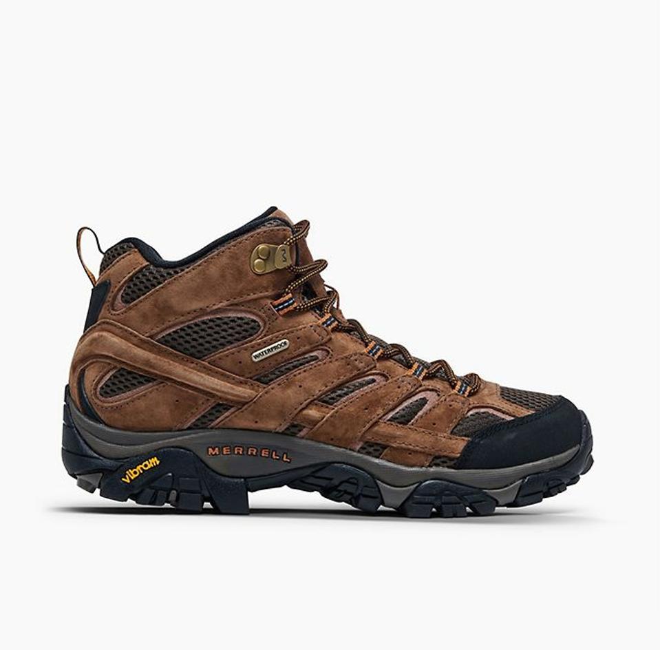 Best Hiking Boots For Men 2022