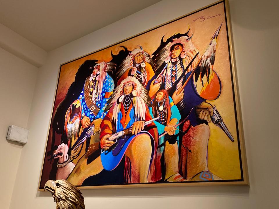 https://specials-images.forbesimg.com/imageserve/62cc1b935dd0bead974f8ad5/Earl-Biss---Four-Chiefs--a-Dog-and-a-Boy----1983---Oil-on-canvas--60x84-/960x0.jpg?fit=scale