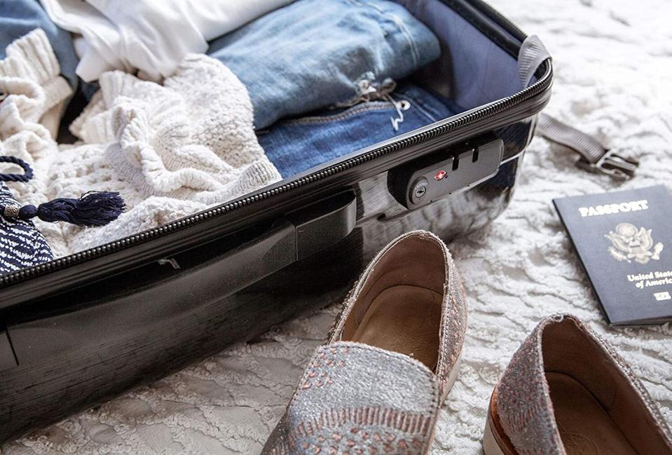 Samsonite Luggage Set Deal: Save $300