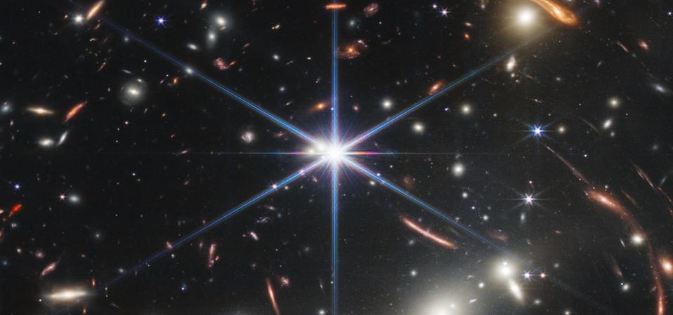 Why Do The Stars In The Webb Telescope’s First Images Have Eight Weird ...
