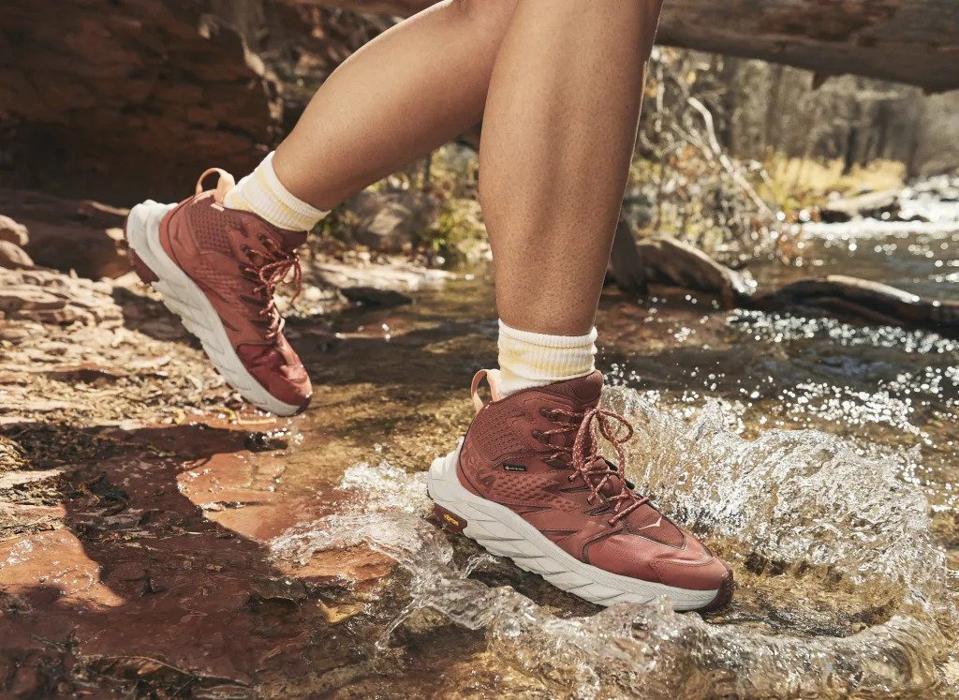 Best Hiking Boots For Women 2022