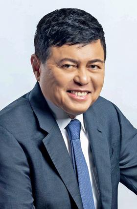Manuel Villar