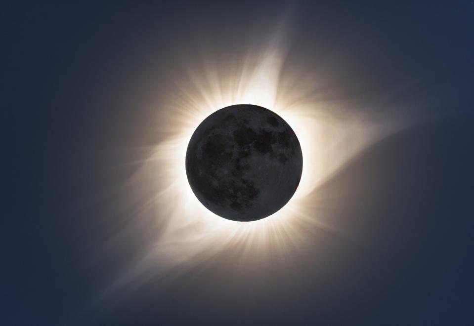 Total eclipse 2017. Totality in HDR