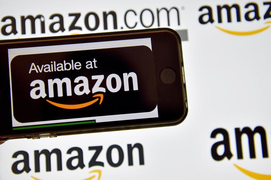 Amazon Shops Online In The Middle East And Gets A Sellside Boost