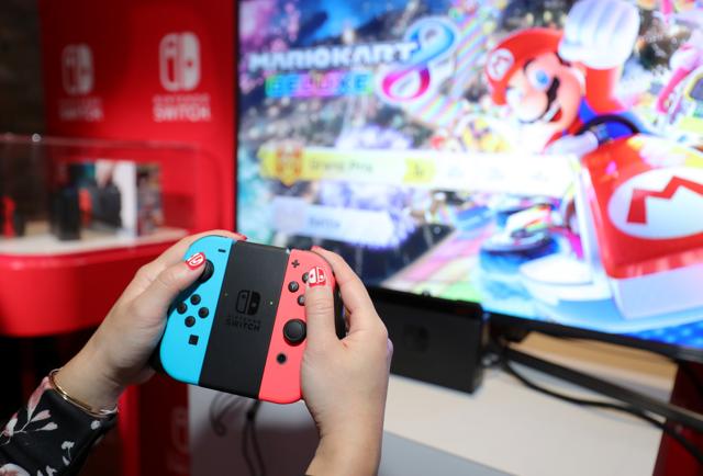 'Mario Kart 8 Deluxe' Nintendo Switch Release Date, New Trailer And Details Revealed - Forbes