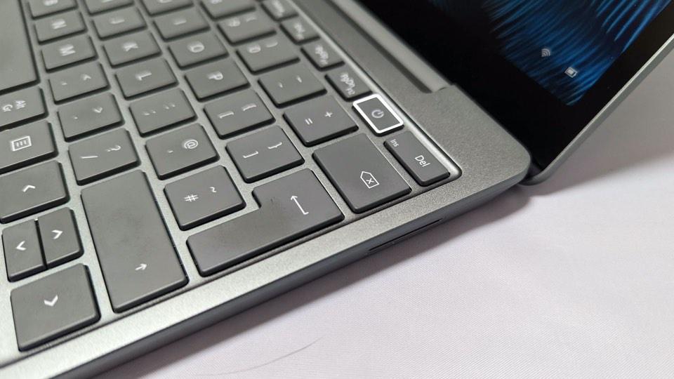 Surface Laptop Go 2 Review: Microsoft's Flawed Diamond