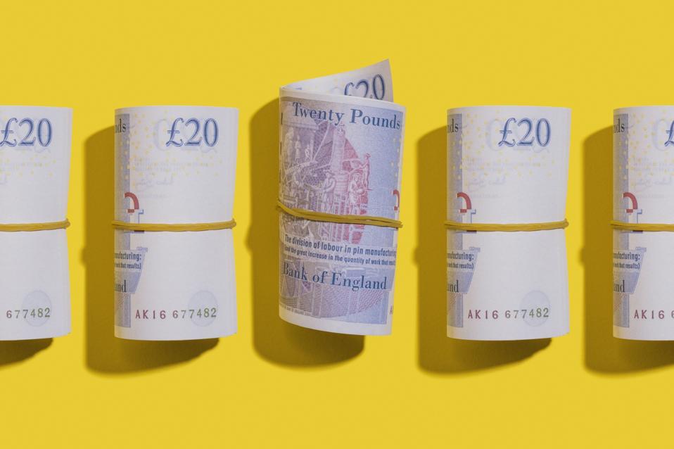 British Pound is losing value, lowest levels since 1985