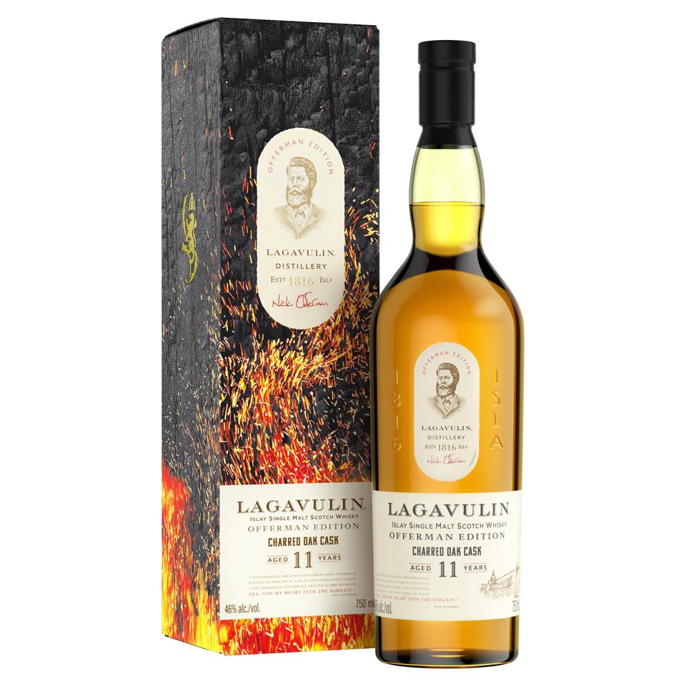 Lagavulin-Nick-Offerman-Edition-Charred-Oak-Cask_05