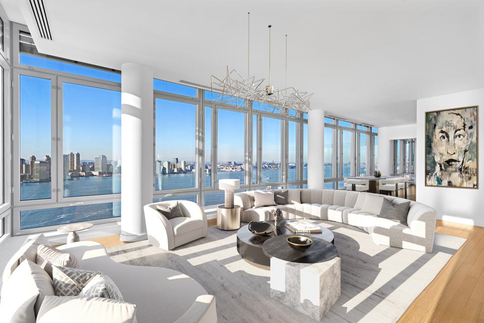 An $18.8 Million Penthouse In This Celebrity-Favorite Building Just ... - Penthouses With Private Yoga Studios In Cities