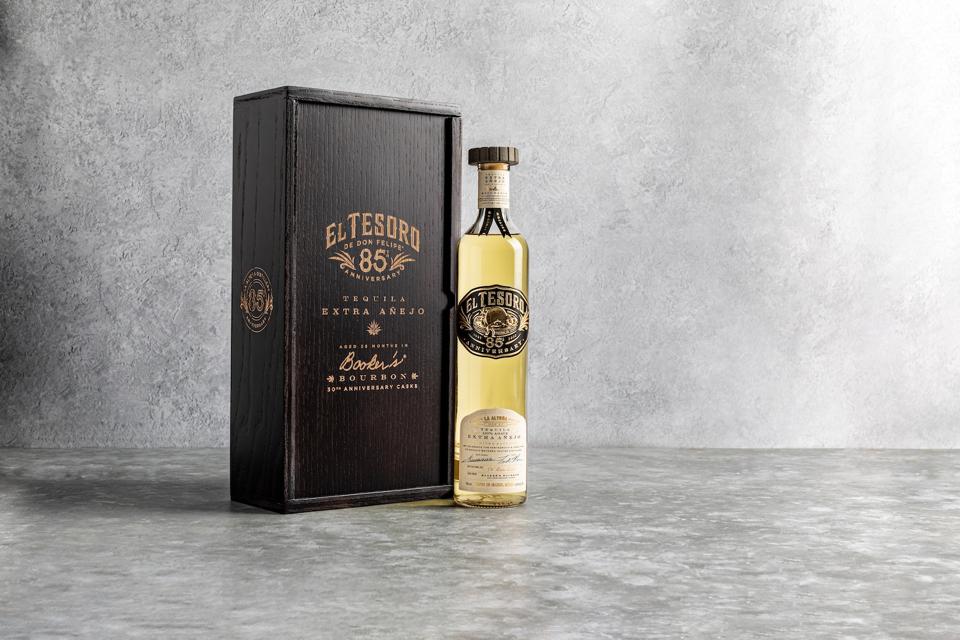 El-Tesoro-85th-Anniversary-Edition-Tequila_Best-Tequilas-2022