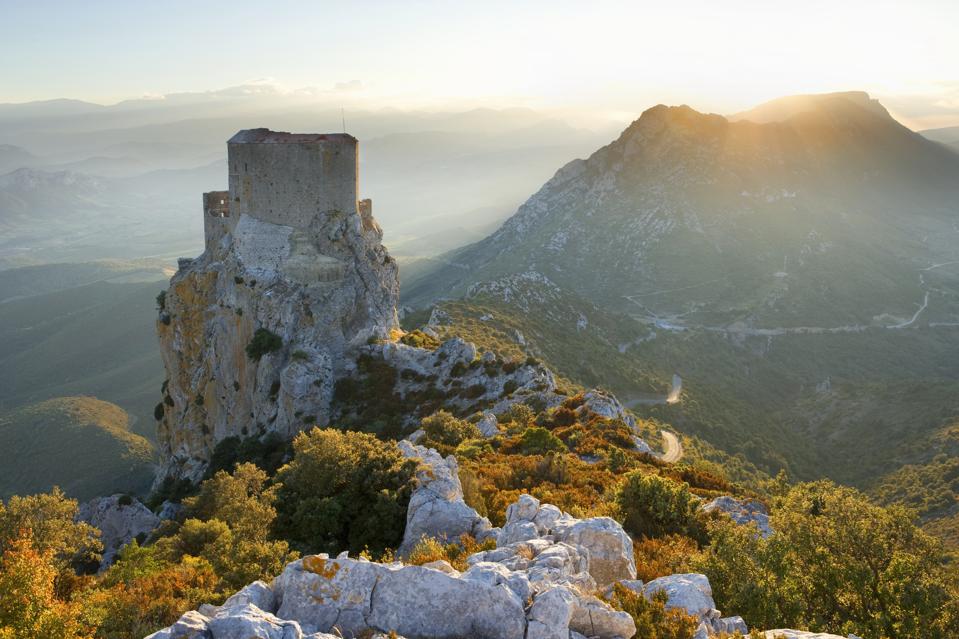 France, Languedoc-Roussillon, Chateau de Queribus at sunset